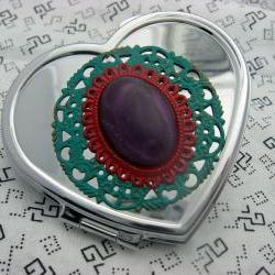 Compact Mirror Heart Me